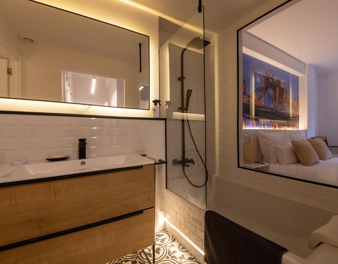 Bilbao Henao Park De Bilbao Suites, En Pleno Centro Con Garaje Directo Exterior foto